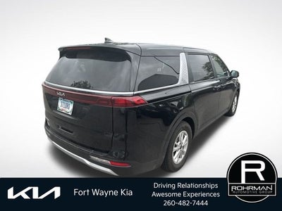 2024 Kia Carnival LX
