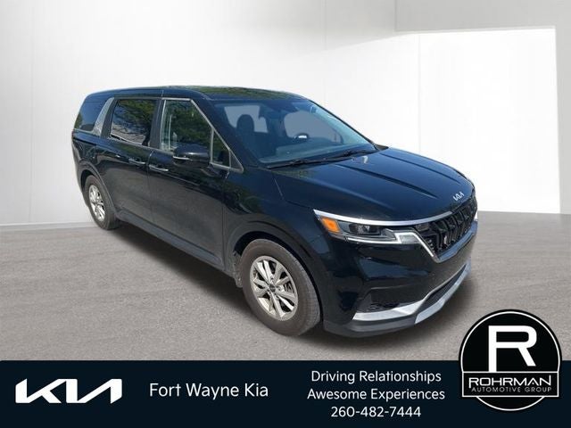 2024 Kia Carnival LX