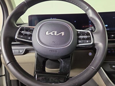 2025 Kia Carnival LXS