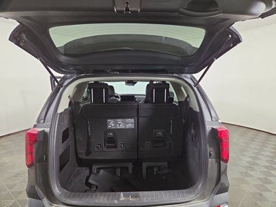 2025 Kia Carnival LXS