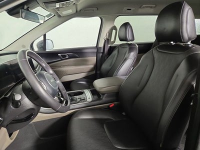 2025 Kia Carnival LXS