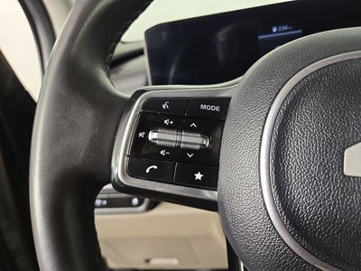 2025 Kia Carnival LXS