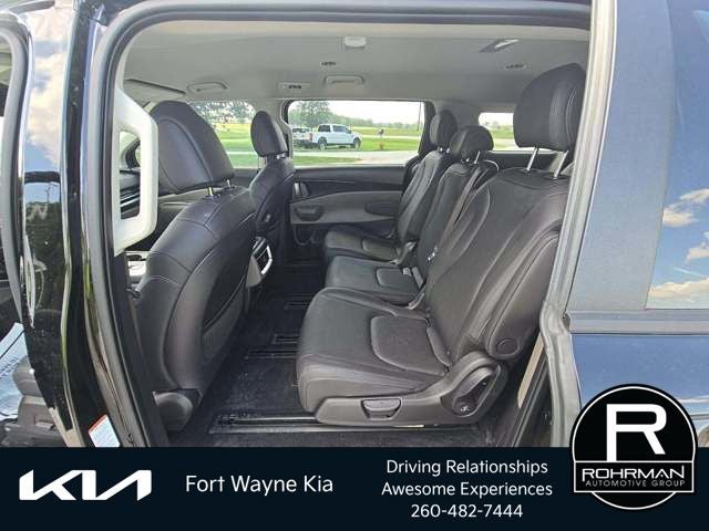 2026 Kia Carnival Hybrid LXS
