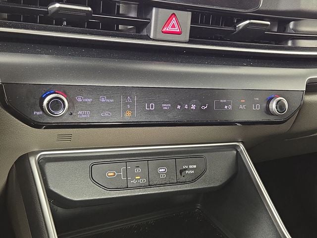 2026 Kia Carnival Hybrid LXS