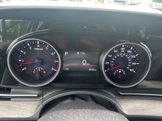 2024 Kia Carnival EX