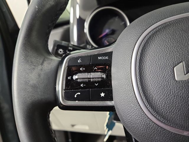 2023 Kia Carnival EX