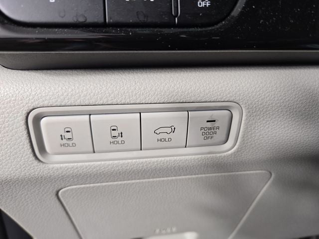 2023 Kia Carnival EX