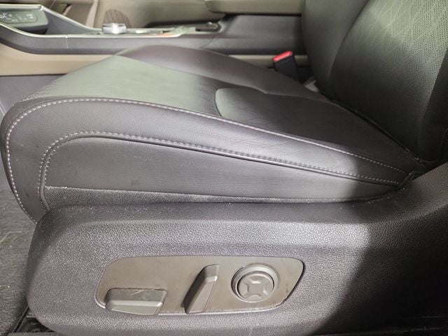 2025 Kia Carnival Hybrid EX