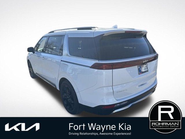 2024 Kia Carnival SX