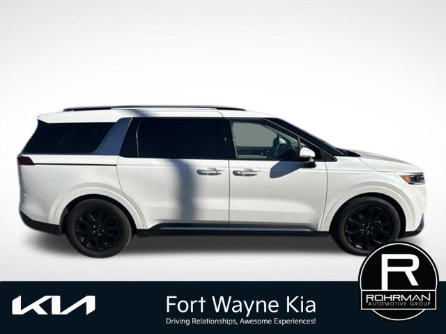 2024 Kia Carnival SX