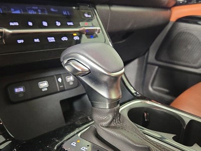 2024 Kia Carnival SX