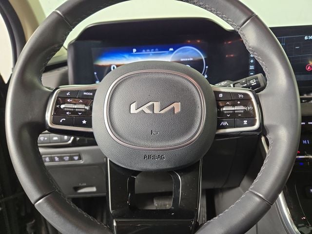 2024 Kia Carnival SX