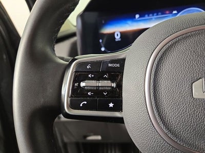2024 Kia Carnival SX