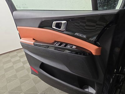 2024 Kia Carnival SX