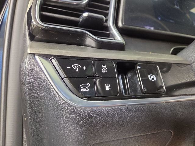 2025 Kia Sportage Plug-In Hybrid X-Line