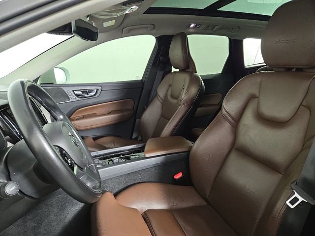 2019 Volvo XC60 T5 Inscription