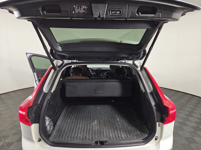 2019 Volvo XC60 T5 Inscription