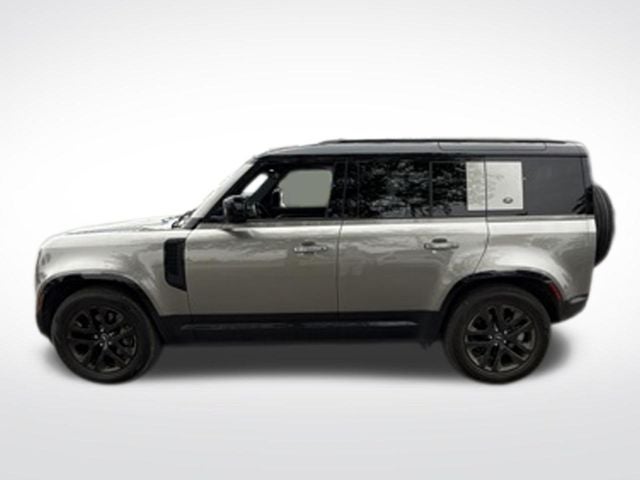 2022 Land Rover Defender 110 XS Edition