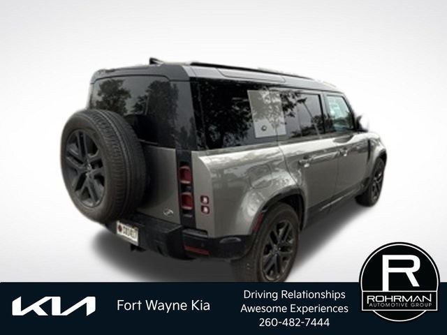 2022 Land Rover Defender 110 XS Edition