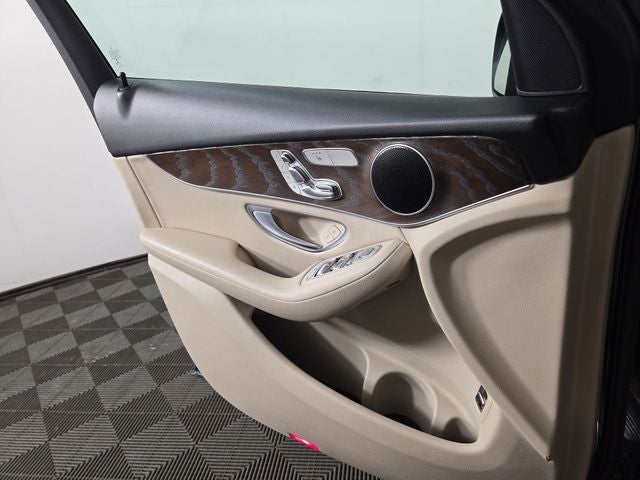 2018 Mercedes-Benz GLC GLC 300 4MATIC®